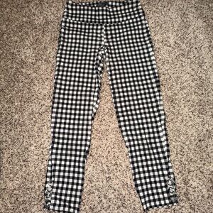 89th & Madison Gingham Pants - Black and White